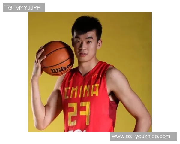 李慕豪：从篮球新星到职业生涯巅峰的成长之路与挑战